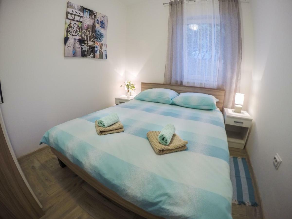 Kuca Za Odmor Natalija Villa PUY Eksteriør bilde